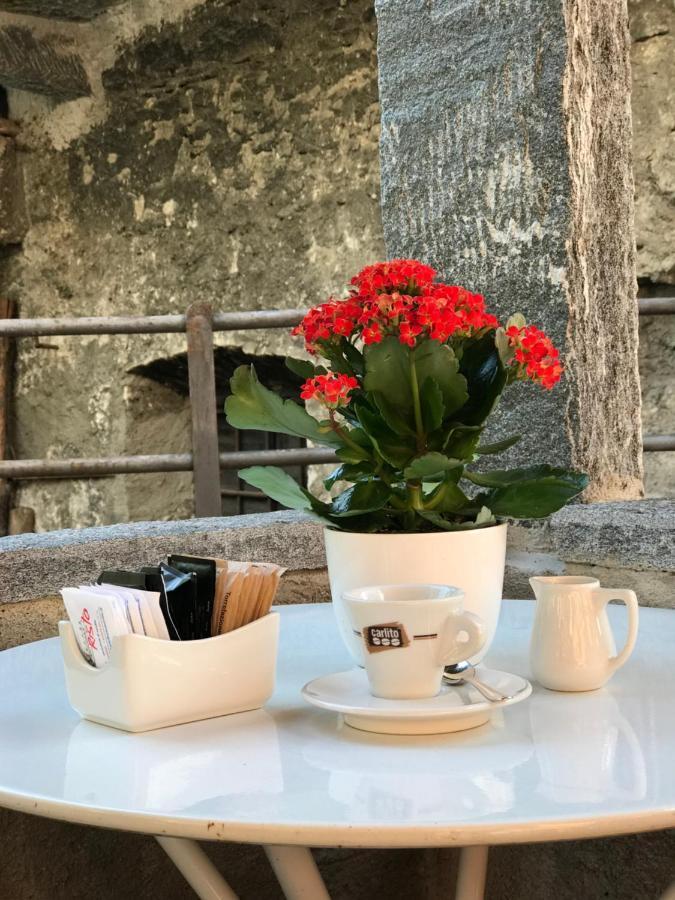 B&B Osteria Morganti Someo Exterior photo